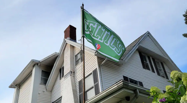 This Boston Sport’s-Themed Rental Is Perfect For Any Massachusetts Fan