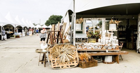 Find Endless Treasures At This Epic 3-Day Vintage Market In Arkansas