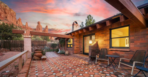 The Perfect Spring Getaway In Arizona Starts With One Of These 7 Picture-Perfect Airbnbs