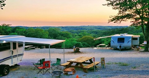 You’ll Never Forget Your Stay At Wanderlust RV Park, A Scenic Campground In Arkansas