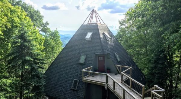 The Incredible Pyramid Airbnb You’d Never Expect To Find In North Carolina
