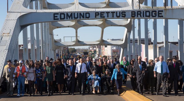 Crossing this 83-Year-Old Bridge In Alabama Is Like Walking Through History