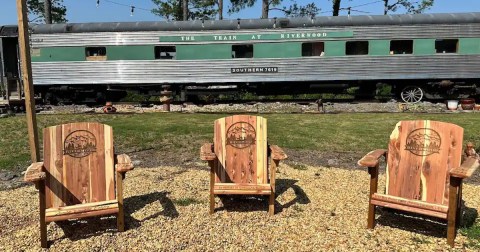 Stay In A Vintage Train Sleeper Car With Beautiful Views Of The Black Warrior River In Alabama