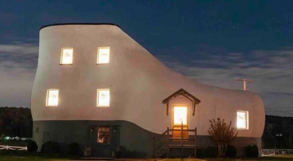 12 Incredibly Quirky Airbnbs You’d Never Expect To Find In The United States