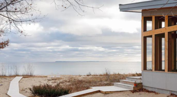 You Won’t Believe The Views You’ll Find At This Incredible Airbnb In Michigan