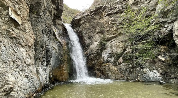 Best Waterfalls in Southern California: 13 Local Favorites & Hidden Gems