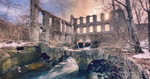 The Incredible Mill In Rhode Island That Has Been Left In Ruins