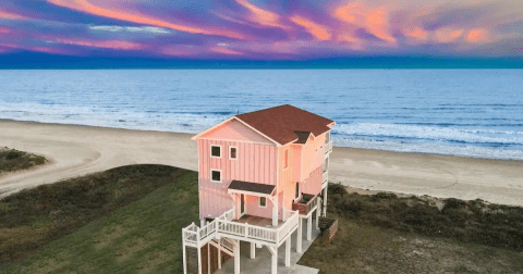 You Won't Believe The Views You'll Find At This Incredible Airbnb In Texas