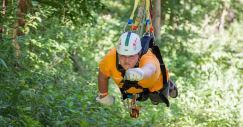 You'll Want To Ride The One-Of-A-Kind Zip Lines Found At Screaming Raptor In Kentucky