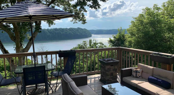 You Won’t Believe The Views You’ll Find At This Incredible Airbnb In Kentucky