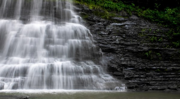 We Love Visiting This Underrated Roadside Waterfall Cove In West Virginia