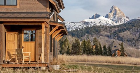You Won't Believe The Views You'll Find At This Incredible Airbnb In Wyoming