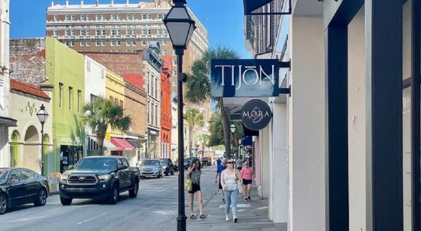 Craft A Luxury Personal Fragrance At This Unique Charleston, South Carolina Perfume Shop
