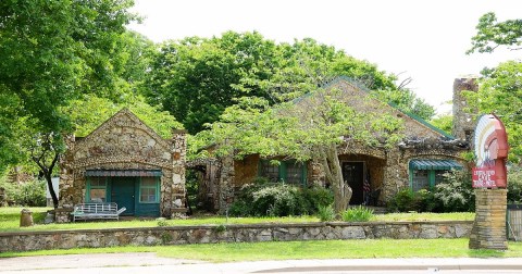 This Once-Abandoned Arkansas Tourist Attraction Is Making A Comeback