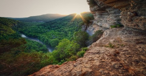 Discover 7 Of Arkansas' Most Iconic Views On This Epic 5-Hour Road Trip