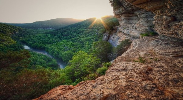Discover 7 Of Arkansas’ Most Iconic Views On This Epic 5-Hour Road Trip