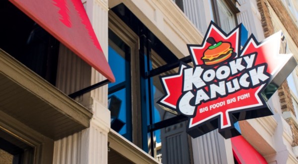 The Largest Burger In Tennessee Is Waiting To Challenge You At Kooky Canuck