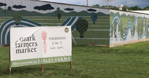 The Seasonal Farmers’ Market In Missouri That We’re Absolutely Obsessed With
