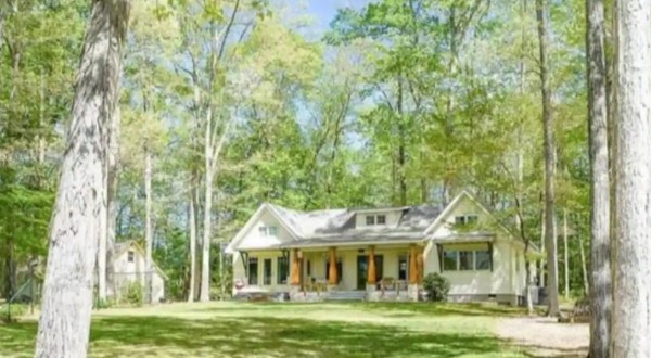 Escape To The Countryside When You Stay At This Rural Airbnb In South Carolina