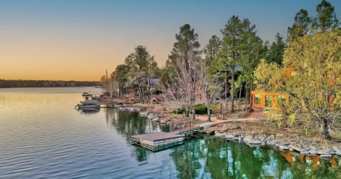 5 Waterfront Retreats In Arizona That Are Perfect For Warm Weather Adventures