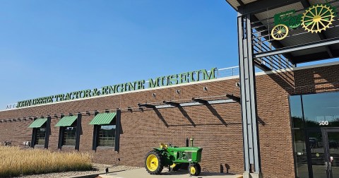 The Family-Friendly Museum In Iowa Where Kids Can Explore The Mighty Tractor