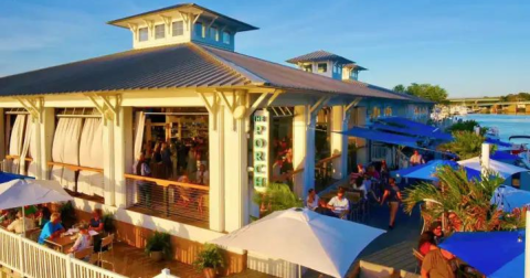 Enjoy A Sense Of Peace At This Incredible Waterfront Restaurant In Virginia