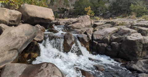 You’ll Fall In Love With The Waterfalls Hiding Along This Breathtaking Missouri Trail