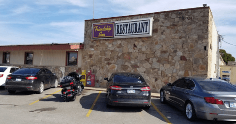 The Delicious All-You-Can-Eat Buffet at This Oklahoma Motel Is Actually Worth Visiting